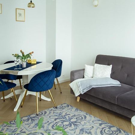Nowy Apartment Przy Placu Szembeka Varšava Exteriér fotografie