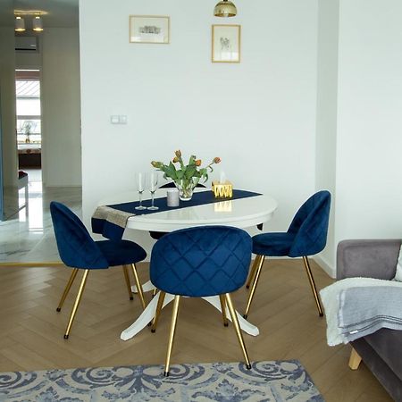 Nowy Apartment Przy Placu Szembeka Varšava Exteriér fotografie