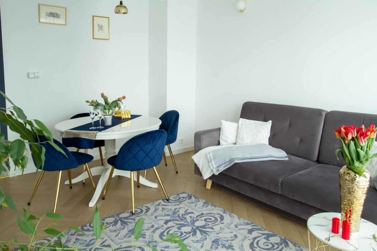 Nowy Apartment Przy Placu Szembeka Varšava Exteriér fotografie