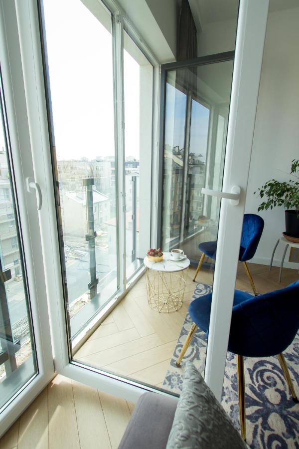 Nowy Apartment Przy Placu Szembeka Varšava Exteriér fotografie