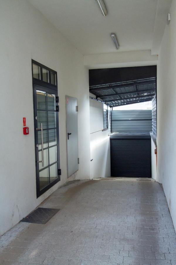 Nowy Apartment Przy Placu Szembeka Varšava Exteriér fotografie