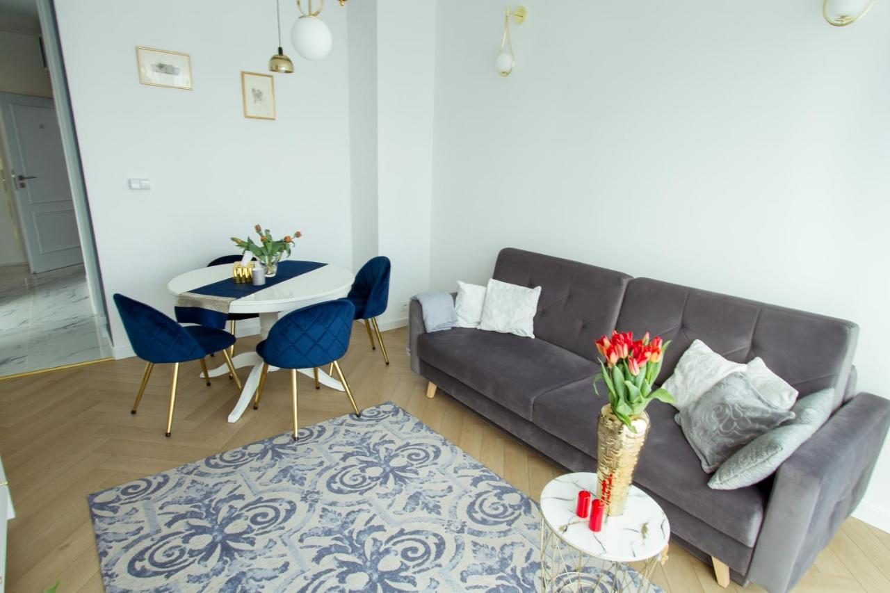 Nowy Apartment Przy Placu Szembeka Varšava Exteriér fotografie